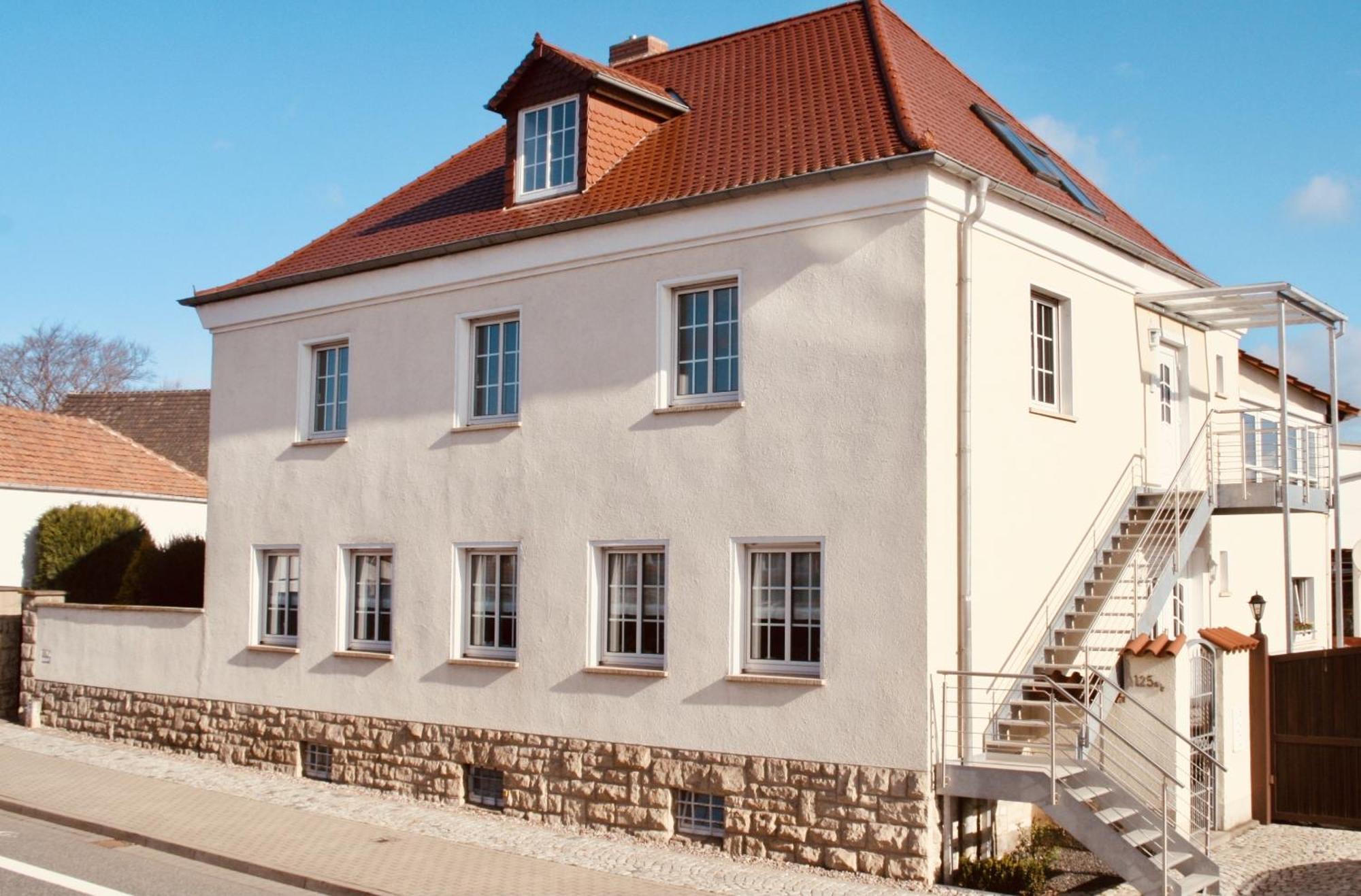 Casa Rehse I Stilvolles Apartment I 24H-Self-Check-In I Kostenlos Parken & Wlan I 55-Zoll-Smart&Kabel-Tv I Oepnv แอร์ฟวร์ท ภายนอก รูปภาพ