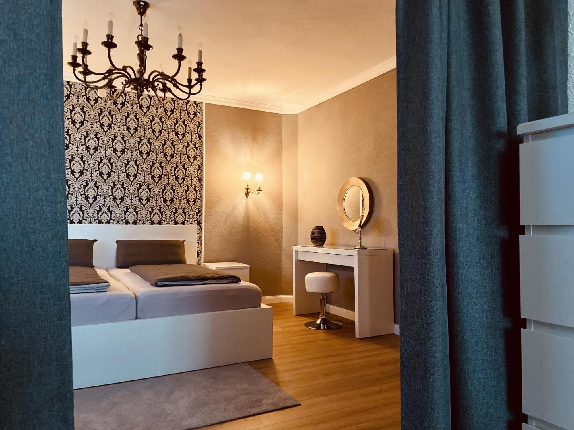Casa Rehse I Stilvolles Apartment I 24H-Self-Check-In I Kostenlos Parken & Wlan I 55-Zoll-Smart&Kabel-Tv I Oepnv แอร์ฟวร์ท ภายนอก รูปภาพ
